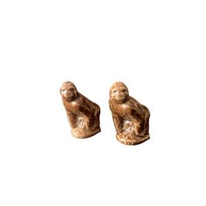 Vintage Wade Whimsies Lot of 2 Gorillas Figurine Set Charming & Delightful Home